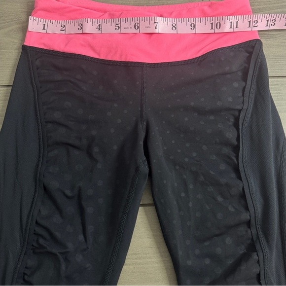 Lululemon Run: Sun Sprinter Crop - Picture 7 of 8